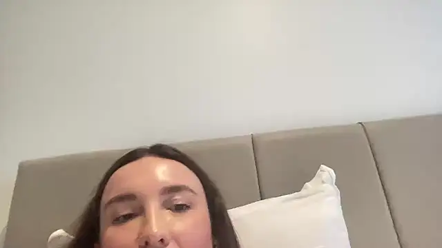 Snapshot of CArivora chatting on 18, 2, 2026 CArivora online show from 18, 2, 2026