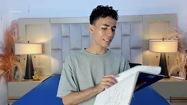 Zahir Ashar online show from 16, 4, 2026