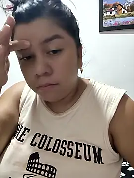 Snapshot of solnechka1 chatting on 24, 10, 2025 solnechka1 online show from 24, 10, 2025