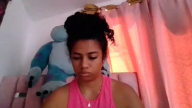 Snapshot of abby_moss_2 chatting on 10, 11, 2025 abby moss 2 online show from 10, 11, 2025