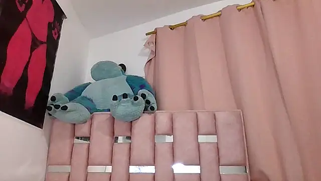 Snapshot of abby_moss_2 chatting on 29, 11, 2025 abby moss 2 online show from 29, 11, 2025