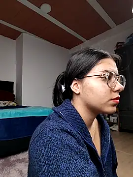 Snapshot of harper_ks chatting on 16, 12, 2025 harper ks online show from 16, 12, 2025