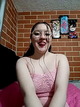 Snapshot of 1Sweet_Eva chatting on 16, 11, 2025 1Sweet Eva online show from 16, 11, 2025