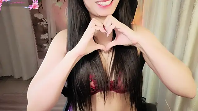 Snapshot of Xuka2594 chatting on 15, 12, 2025 Xuka2594 online show from 15, 12, 2025