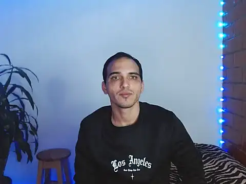 Maax3023 online show from 3, 11, 2025