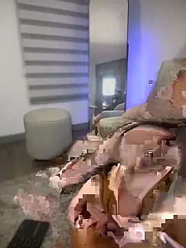 Snapshot of Samanthfox4444_ chatting on 18, 10, 2025 Samanthfox4444 online show from 18, 10, 2025