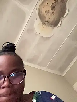 Wildpineapple online show from 22, 10, 2025