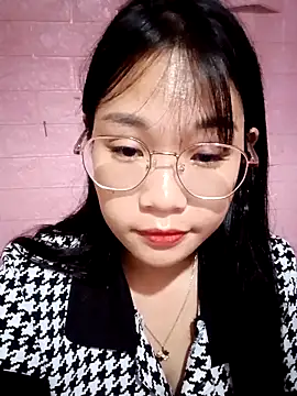 Snapshot of Rose-nice chatting on 22, 10, 2025 Rose-nice online show from 22, 10, 2025