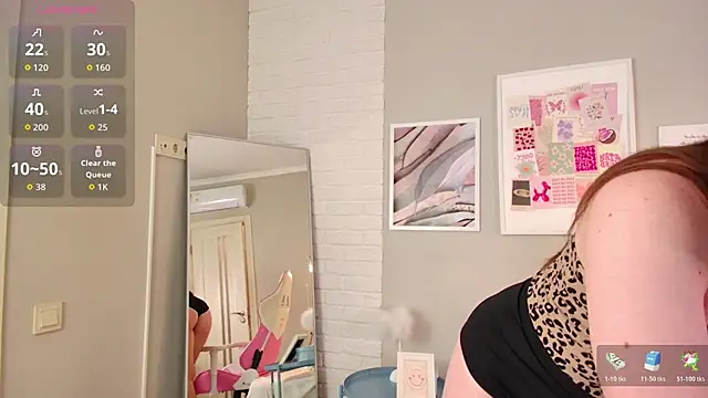 JulliRoss online show from 11, 11, 2025