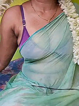 Snapshot of tamil_kanaka chatting on 28, 7, 2026 tamil kanaka online show from 28, 7, 2026