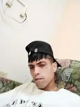 Snapshot of Laikerxxx chatting on 26, 10, 2025 Laikerxxx online show from 26, 10, 2025