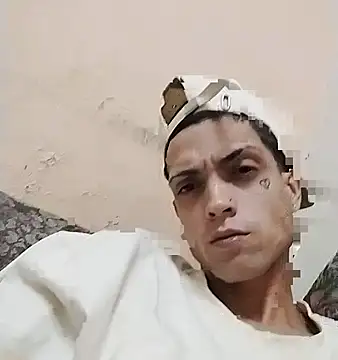 Snapshot of Laikerxxx chatting on 22, 11, 2025 Laikerxxx online show from 22, 11, 2025