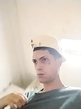 Snapshot of Laikerxxx chatting on 22, 11, 2025 Laikerxxx online show from 22, 11, 2025