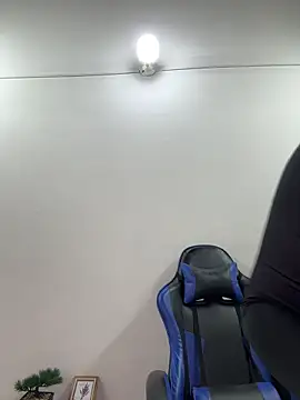 Adeline 1 online show from 21, 12, 2025