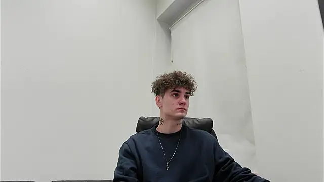 Snapshot of Nick_Phillip chatting on 15, 11, 2025 Nick Phillip online show from 15, 11, 2025