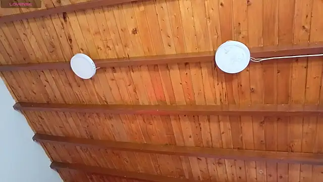 Snapshot of danna_peters chatting on 4, 12, 2025 danna peters online show from 4, 12, 2025