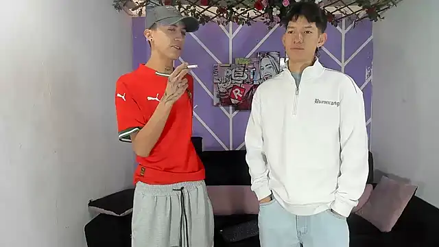 heyy noah11 online show from 6, 4, 2026