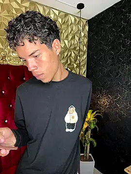 jhojan foxxx  online show from 15, 10, 2025