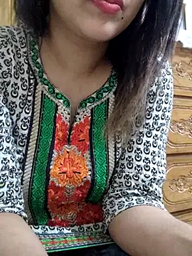 Tanha18 online show from 27, 11, 2025