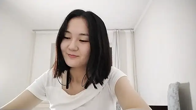 Lyndasilk online show from 24, 10, 2025