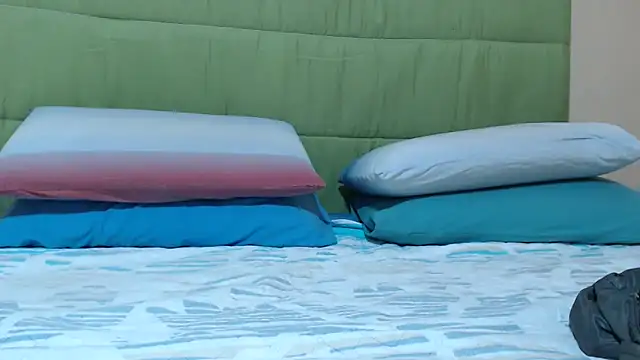 Monellaxx online show from 1, 4, 2026