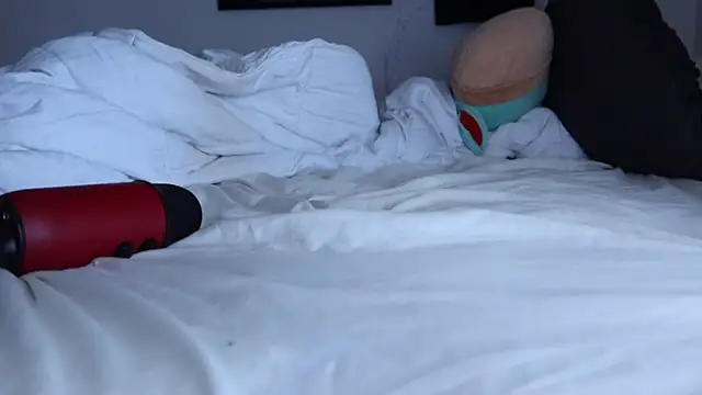 Snapshot of BellaBlueBBW chatting on 28, 1, 2025 BellaBlueBBW online show from 28, 1, 2025