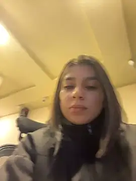 AlyssaRay online show from 10, 3, 2026