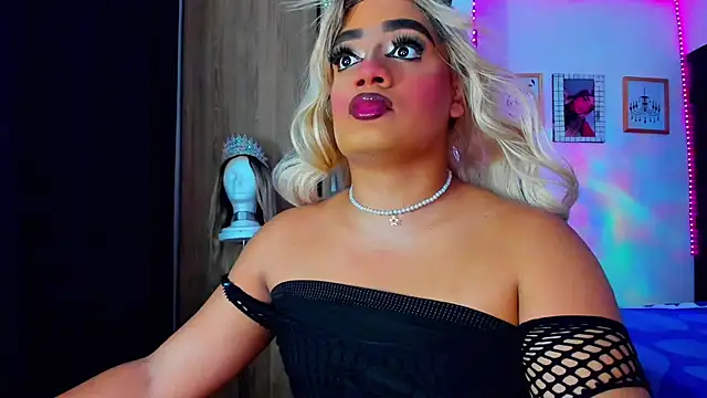 Sofiabigcock22 online show from 23, 5, 2026