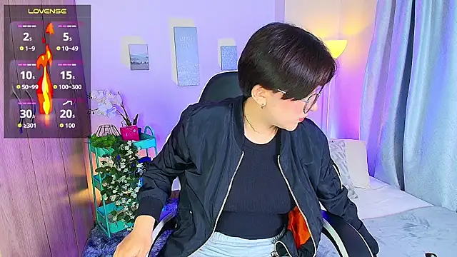 Snapshot of Alex_carter chatting on 14, 12, 2025 Alex carter online show from 14, 12, 2025