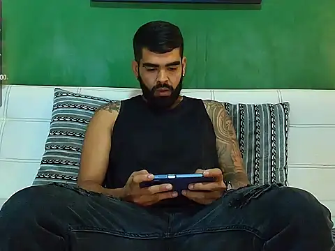 black kameron  online show from 13, 11, 2025