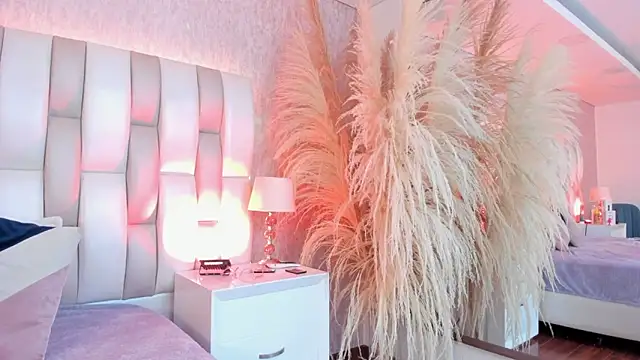 Ari lynn  online show from 4, 3, 2026