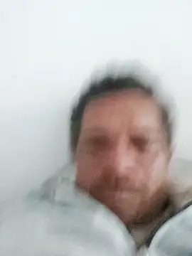 renatinhosilva68 online show from 25, 10, 2025