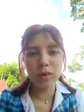 Snapshot of l0lita_sweet chatting on 13, 10, 2025 l0lita sweet online show from 13, 10, 2025