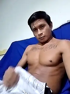 Moreno-Charmoso 30 online show from 5, 3, 2026