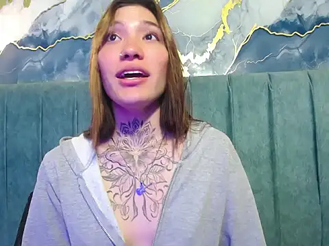 Snapshot of amare_sole chatting on 15, 10, 2025 amare sole online show from 15, 10, 2025