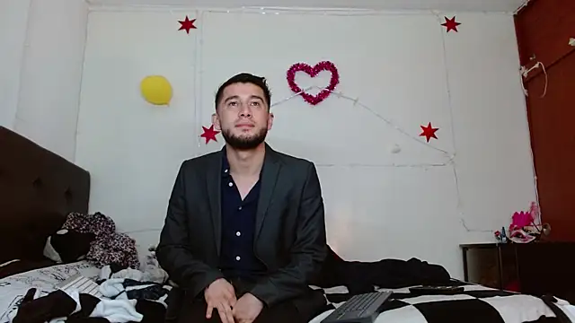 picante70  online show from 2, 11, 2025