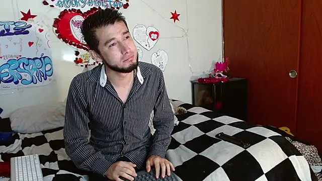 Snapshot of picante70_ chatting on 4, 2, 2026 picante70 online show from 4, 2, 2026