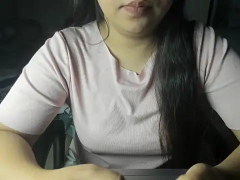 Snapshot of Divya68 chatting on 16, 12, 2025 Divya68 online show from 16, 12, 2025