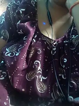 Snapshot of SX-ANA chatting on 9, 11, 2025 SX-ANA online show from 9, 11, 2025