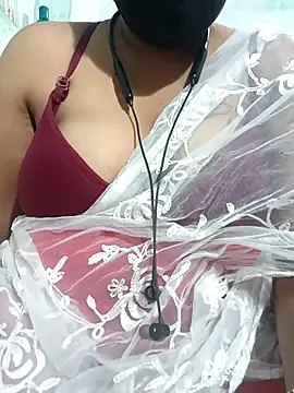 Snapshot of SX-ANA chatting on 18, 11, 2025 SX-ANA online show from 18, 11, 2025