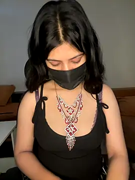 hey wifey online show from 4, 11, 2025