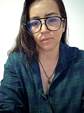 Snapshot of Lui_Fer01 chatting on 22, 4, 2026 Lui Fer01 online show from 22, 4, 2026