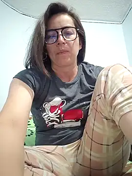 Snapshot of Lui_Fer01 chatting on 2, 8, 2026 Lui Fer01 online show from 2, 8, 2026