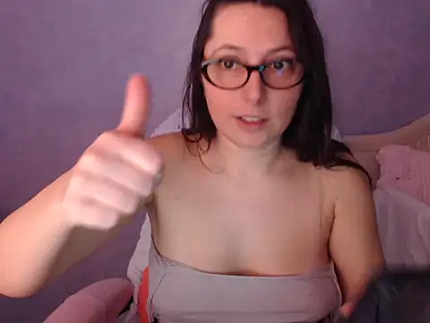 LuckyLisa23 online show from 19, 3, 2026