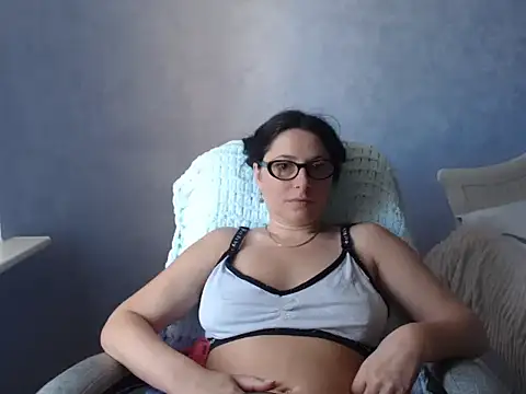 Snapshot of LuckyLisa23 chatting on 27, 6, 2026 LuckyLisa23 online show from 27, 6, 2026