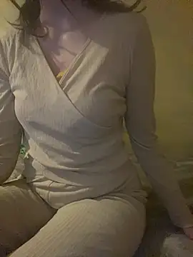 KittieCreme online show from 10, 2, 2026