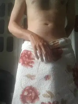 Snapshot of DreadedTough chatting on 15, 11, 2025 DreadedTough online show from 15, 11, 2025