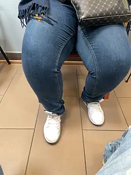 kevetvivi online show from 29, 11, 2025