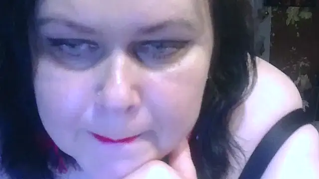 CharleeKendall online show from 13, 11, 2025