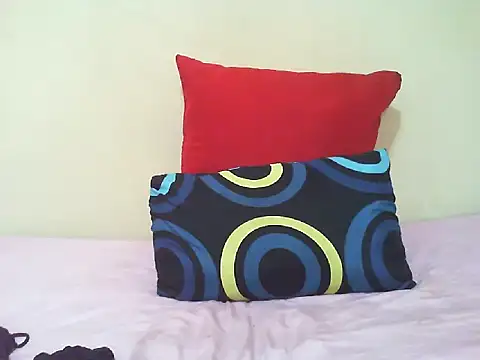 LICIOUSEBOOBSXX online show from 1, 12, 2025